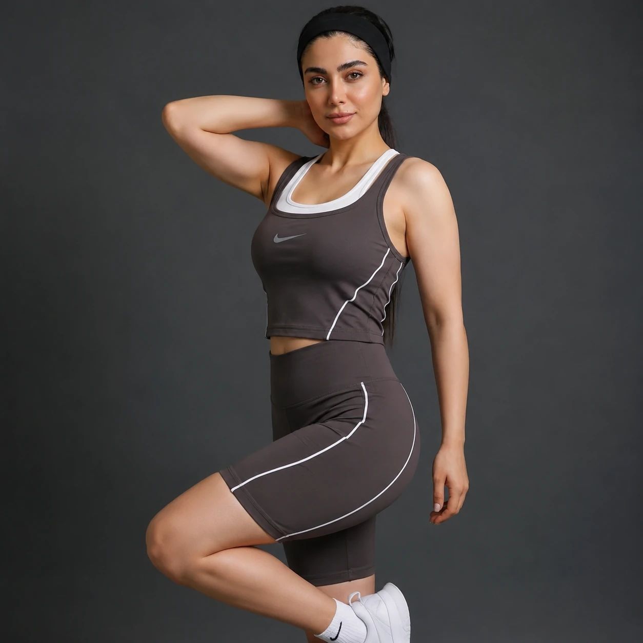 ست تاپ شلوارک زنانه NIKE
